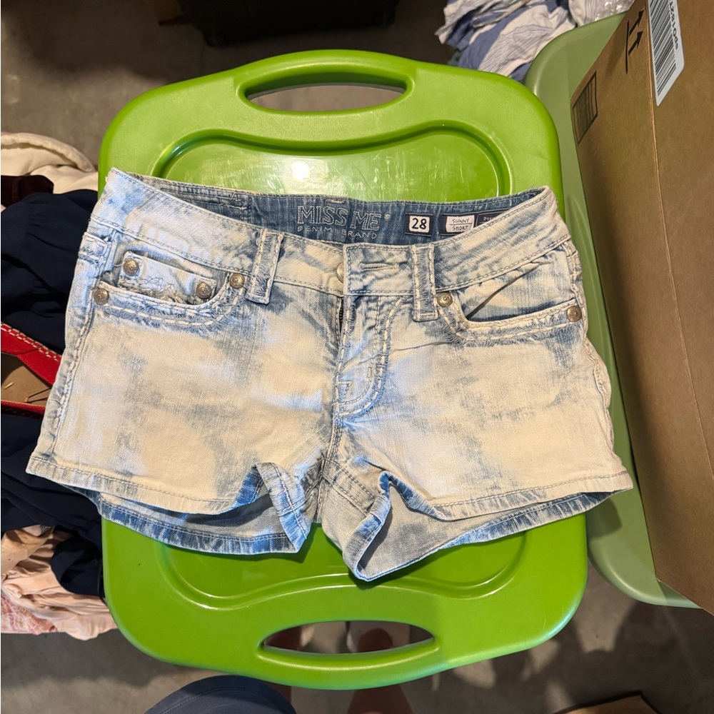 Miss Me Women's Faded Blue Jean Shorts